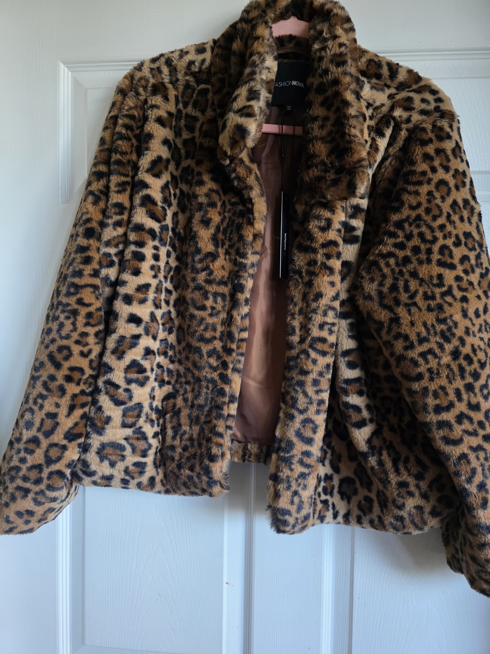 Fashion Nova Leopard Print Teddy Jacket in Brown and Black